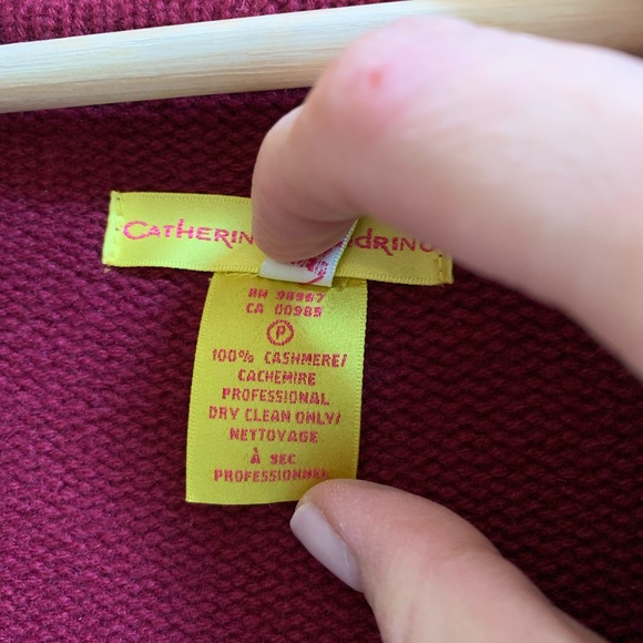 Gorgeous soft cashmere cardigan. Catherine Malandrino size M, berry red. - Picture 3 of 4